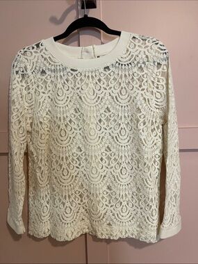 Women’s Ivory Lace Long-Sleeve Top